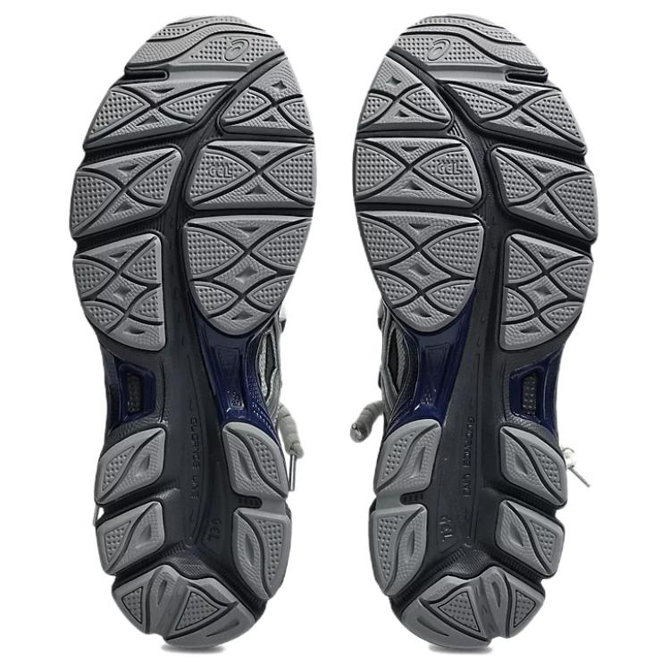 TOGA x ASICS Gel Cumulus 16 TG Grigio Nero Argento Puro Sneakers Unisex 1203A838-020