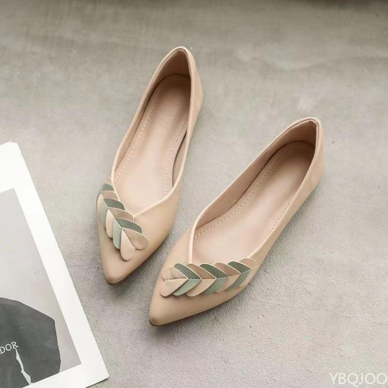 Shallow Mouth Comfortable Women's Flats New Spring Pointed Fashion Versatile Shoes Soft Soled Work Shoes