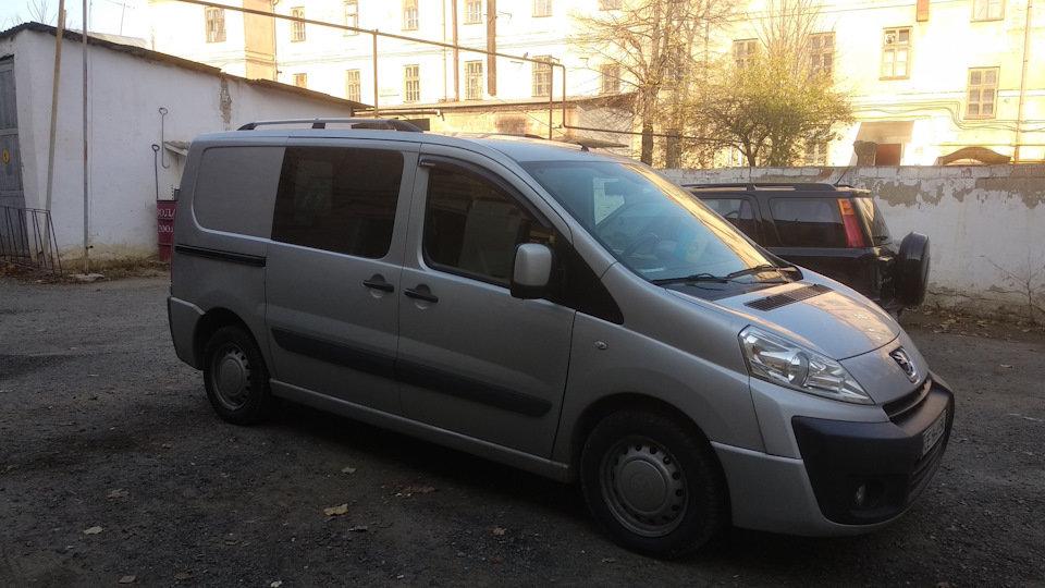 Dachreling CHROM Kurze Basis, Kunststoffbeine für Citroen Jumpy 2007-2017