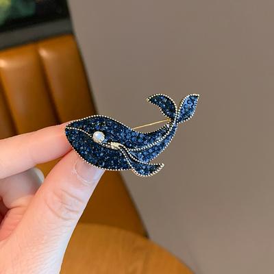Whale Girl Brooch High-end and Light Luxury Animal Pearl Brooch Accessory Elegant Suit Pin