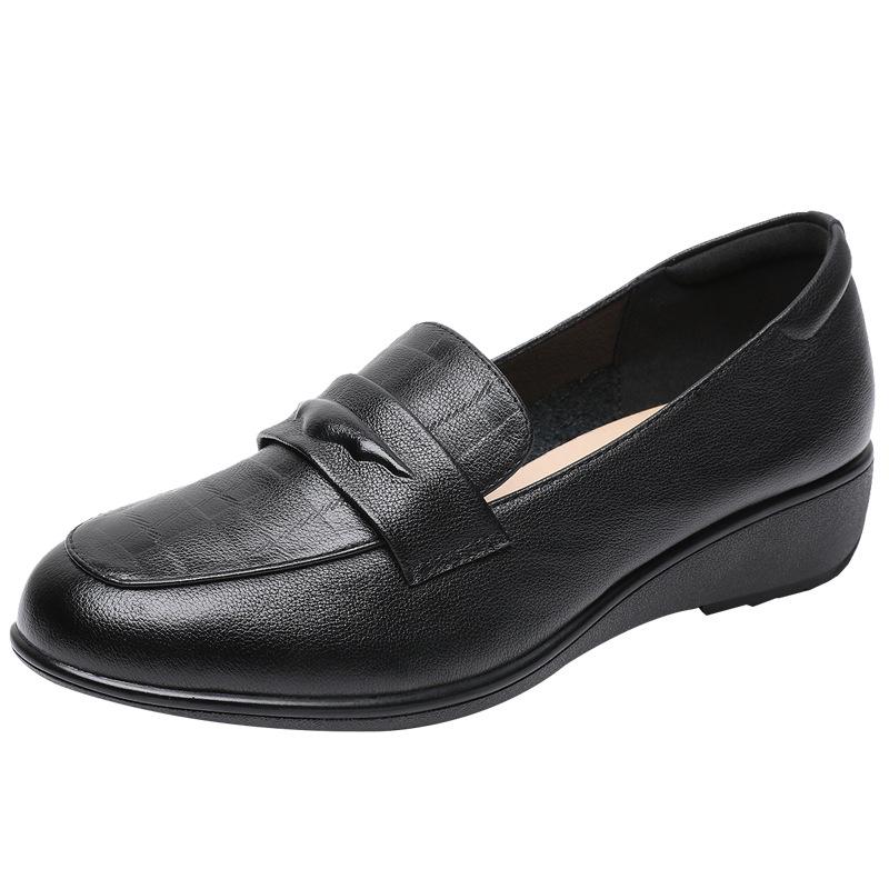 

Модные GKTINOO 2025 Ретро Мамины туфли Женские Натуральная кожа Большой размер Нескользящие Повседневные Лоферы Женские Мягкие Повседневные Кроссовки Обувь на плоской подошве 12