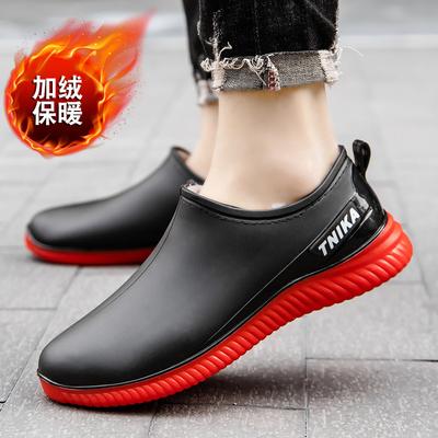 Neue Regenschuhe für Herren, kurze Röhre, modische, rutschfeste, wasserdichte Arbeitsstiefel für Koch, Samt, dickbesohlte Baustellenschuhe, verschleißfeste Gummischuhe
