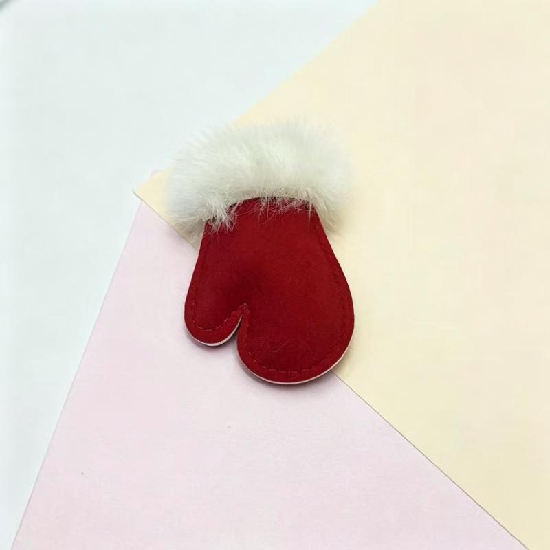 2026 New Mini Suede Plush Fur Glove Charm Keychain Unique Bag Keychain Charm Accessory Gift For Kids