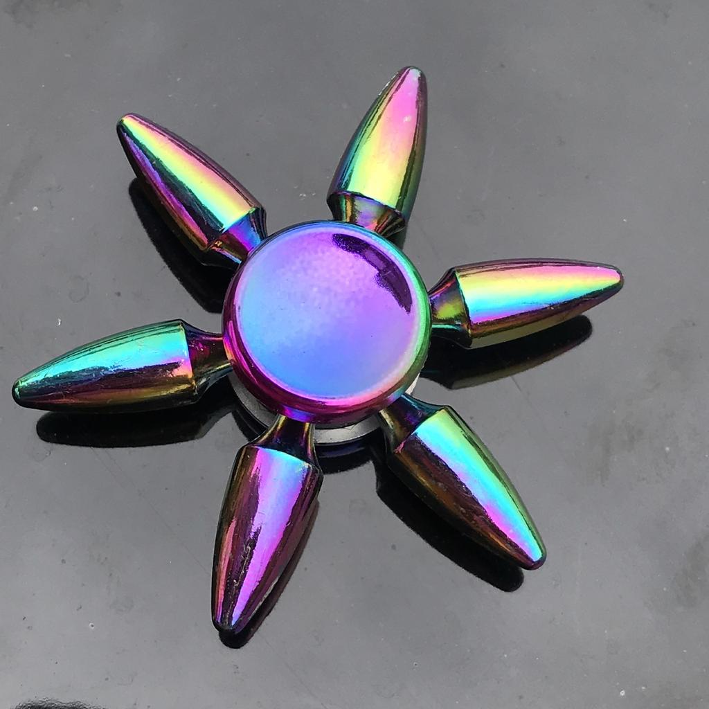 Nuovo Metal Rainbow Fidget Spinner Colore Degradé R188 Cuscinetto Silenzioso Edc Hand Spinner Giroscopio Punta Dita Giocattoli Anti-Ansia Bambini Adulti