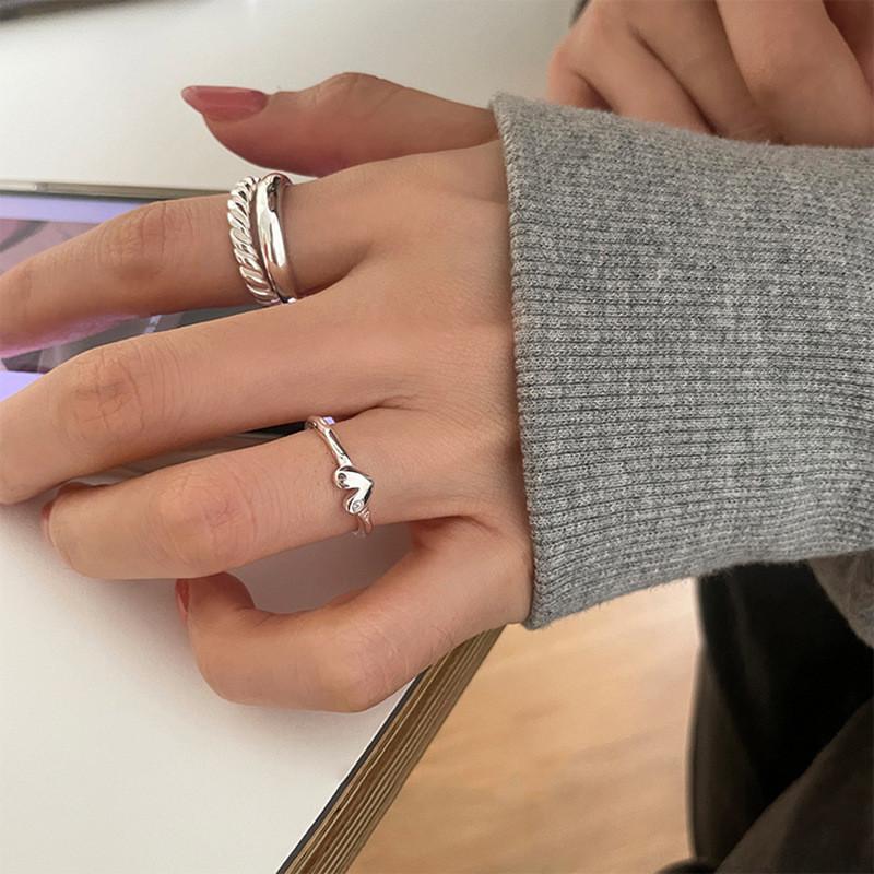 Elegant Minimalist Heart Shaped Ring For Women Stylish Adjustable Copper Jewelry