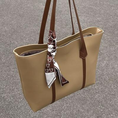 A Large-capacity Tote Bag Is A Versatile and Unique Single-shoulder Handbag for Women