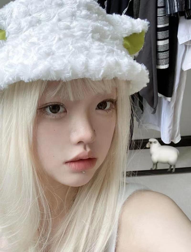 

New lamb hat women s warm ear protection bucket hat winter plush windproof dome head hat one size fits all білий