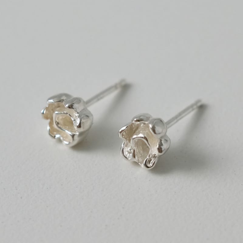 Pinaf Popcorn Flower S Earring