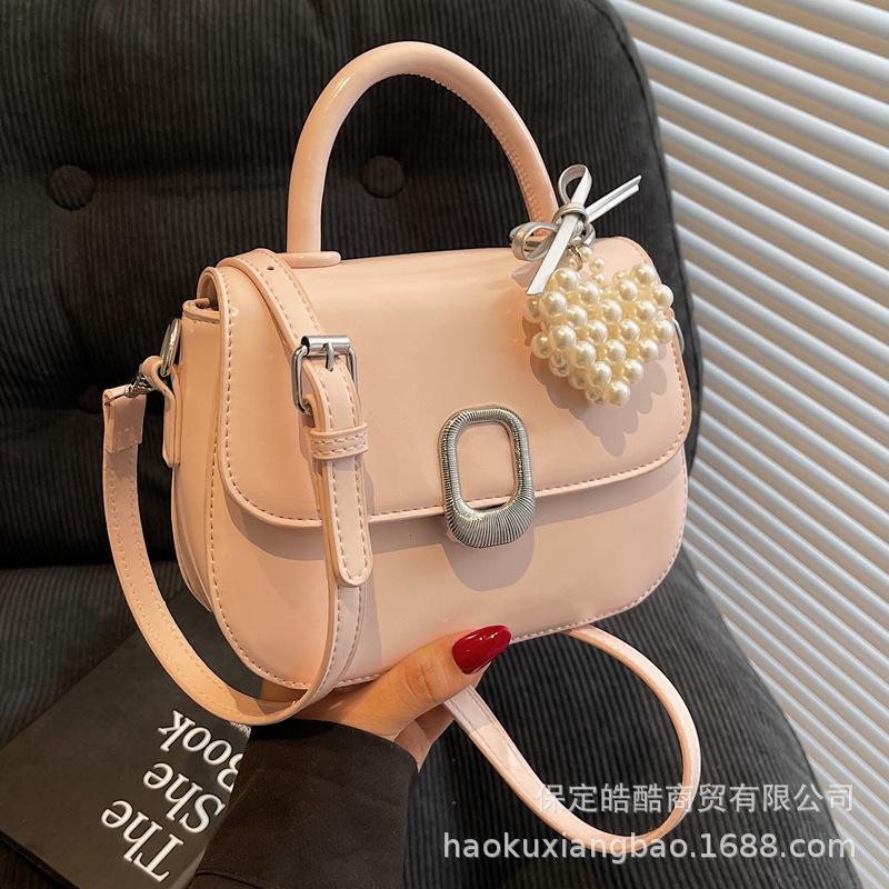 Korean Version Niche Bag Women's Spring Summer Versatile 2025 New Leisure This Year Popular Messenger Bag Popular Small Square Bag