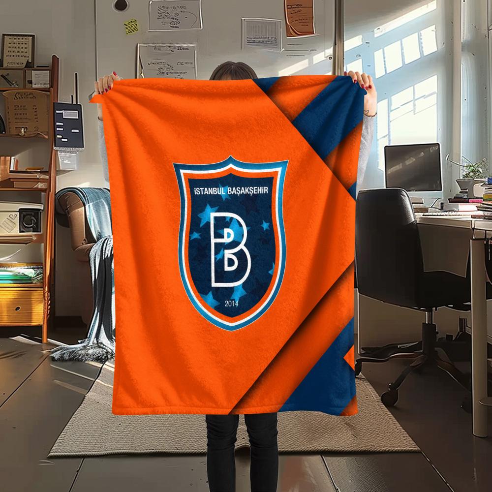 İstanbul Başakşehir Flannel Blanket, High Quality Comfortable for All Seasons, Home Decor, Warmth and Comfort