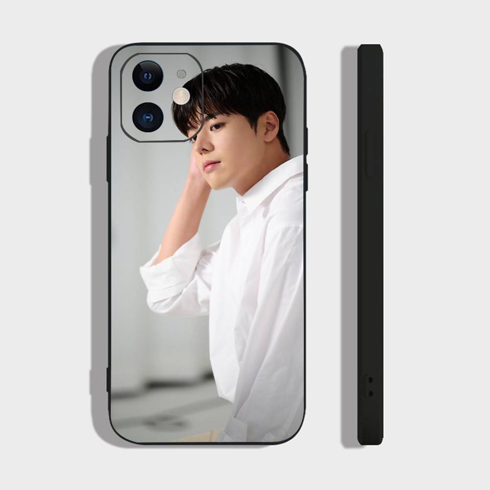 

Korean Celebrity R-Ryeo Un Phone Case For IPhone 17 Air 16 15 14 13 Pro Max 11 12 Black Silicone Cover IPHONE 15