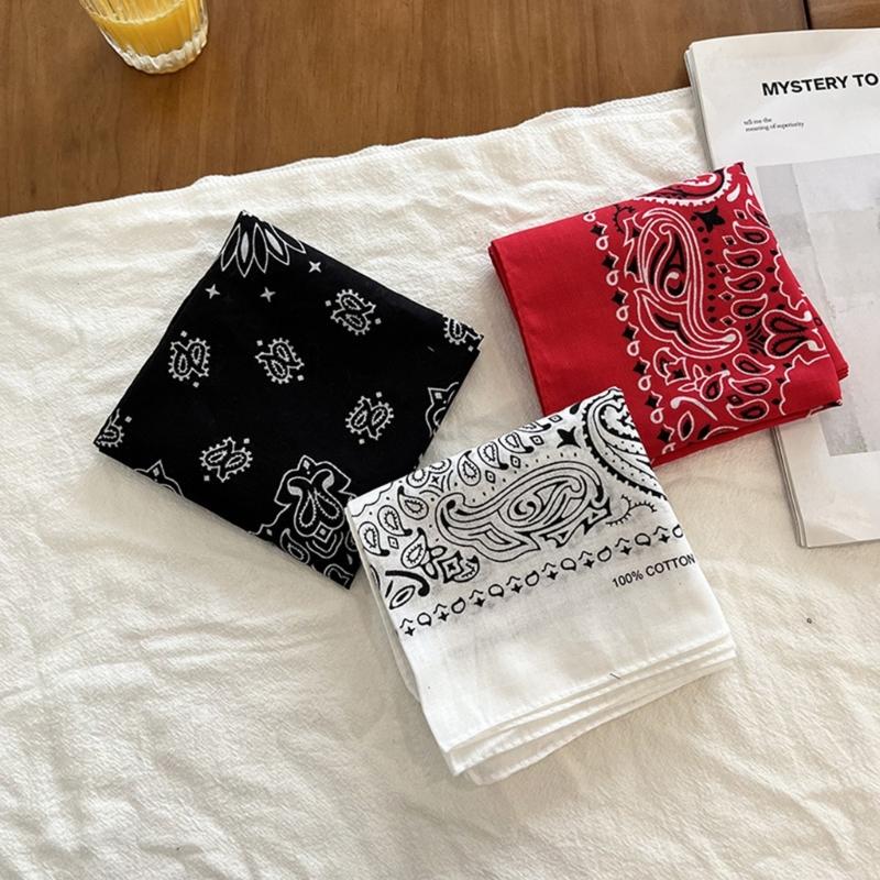 Square Cotton Cashew Flower Print Bandana Unisex Head Wrap Decorative Head Scarf For HipHop Dancing and Street Wear