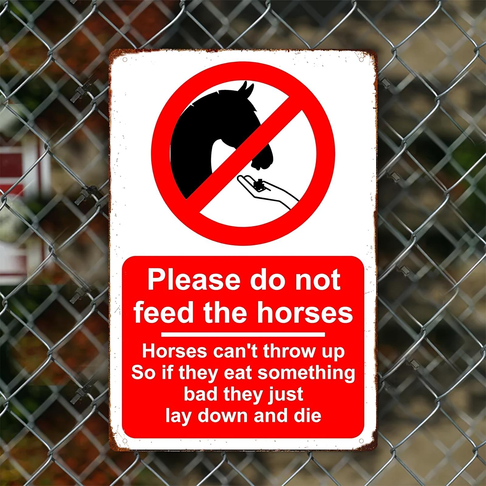 Horse Feeding Warning Sign Do Not Feed Horses Rustic Metal Wall Decor Equestrian Barn Plaque 20x30cm(7.8x11.8inch)
