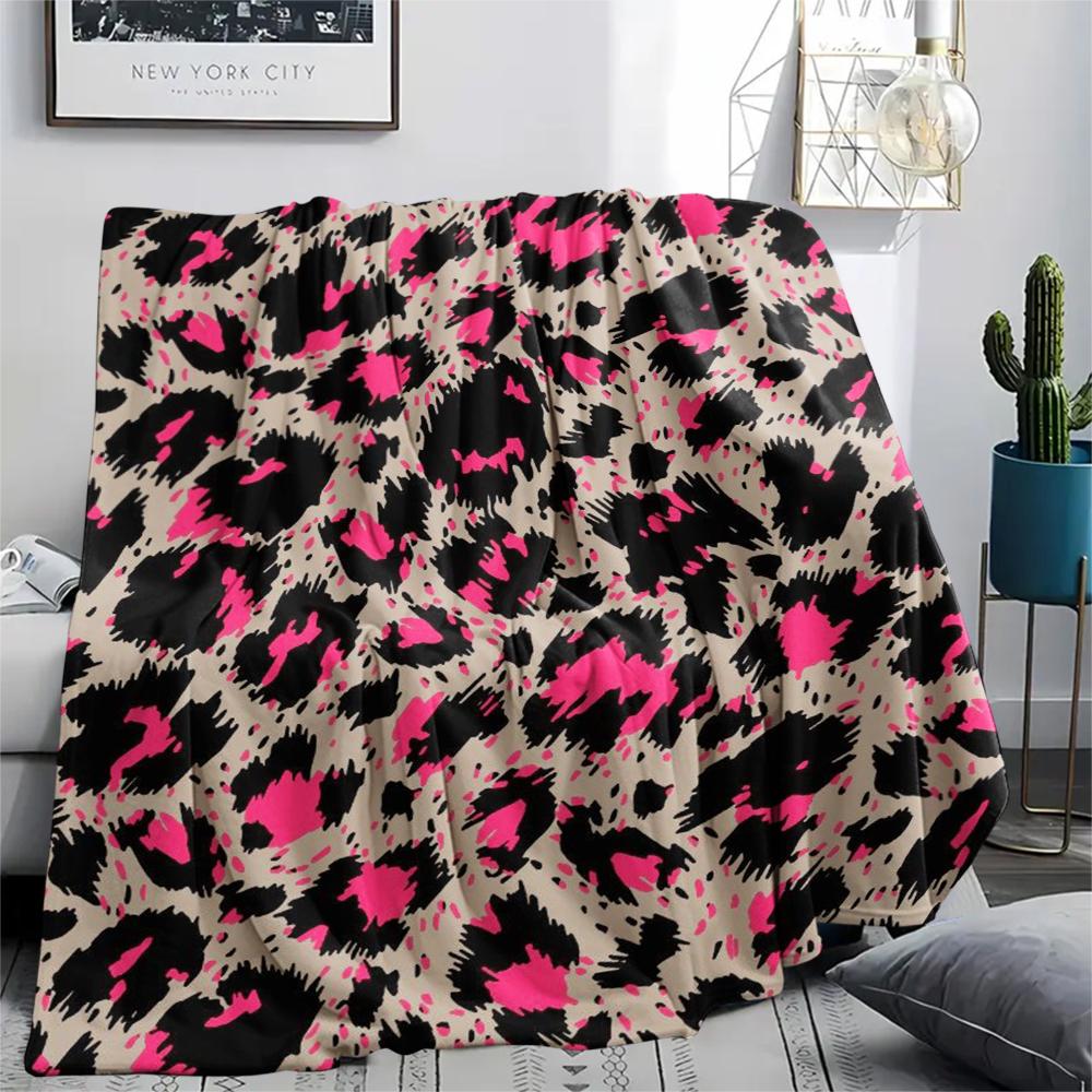 1Pc Pink Leopard Pattern Print Flannel Blanket, High Quality Comfortable for All Seasons, Home Decor, Warmth and Comfort, Perfect for Gifts