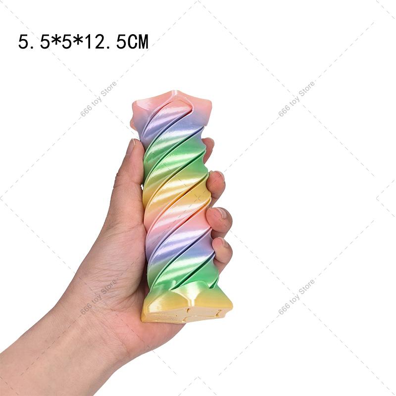 31 Stil 3D-gedruckter Spiral-Kegel Rakete Geist Herz Durchgang Fidget Spielzeug Unmögliche Pyramide Stressabbau Spielzeug Schreibtisch Dekoration