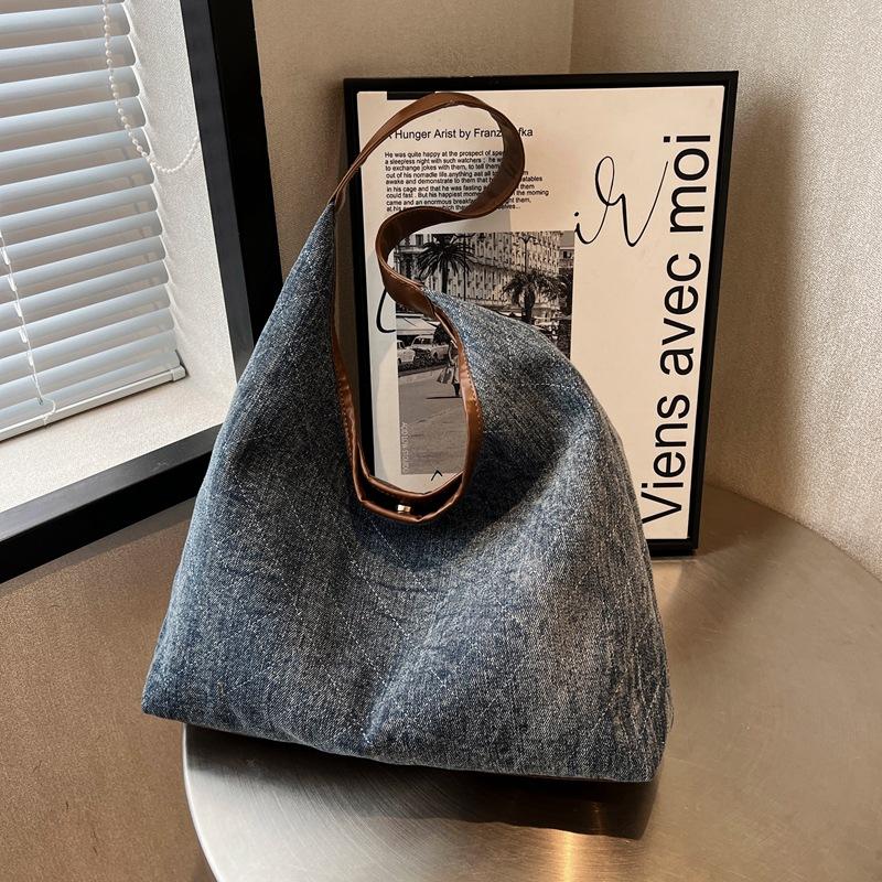 Denim Hobo Bag Large Capacity Shoulder Bag Women's Casual Handbag Everyday Style