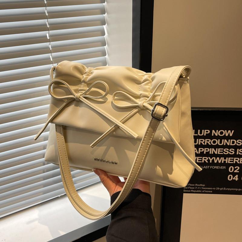 Minimalist Pu Square Shoulder Bag For Women With Stitching Detail And Casual Design