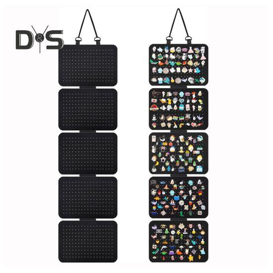 Wiszący emaliowany panel ekspozycyjny na spinki do klapy, organizer z 5 luźnymi kartkami, łatwy w montażu uchwyt ekspozycyjny na kolekcję odznak
