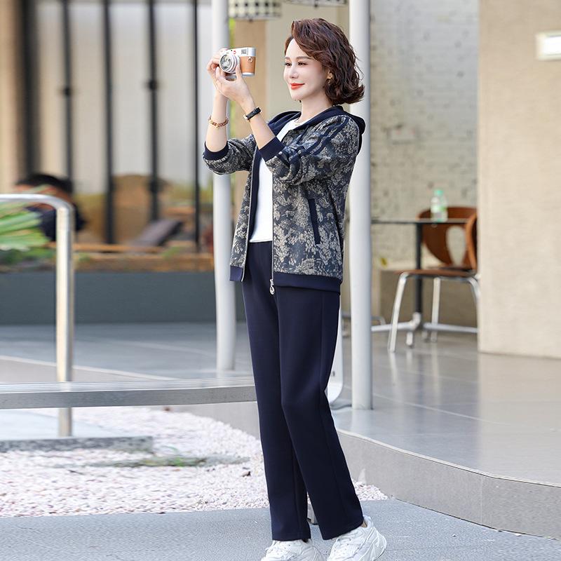 

Модный спортивный комплект-двойка с капюшоном для мамы 2025 - Мода весна и осень 5XL (for 145-155 jin) темно-синий