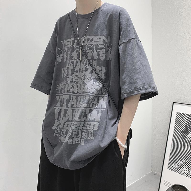 Herr Trendig Mörk Stil Kortärmad Hip-Hop Tryck T-Shirt - Lös Passform, Rund Hals, Sommar Hong Kong BF Stil