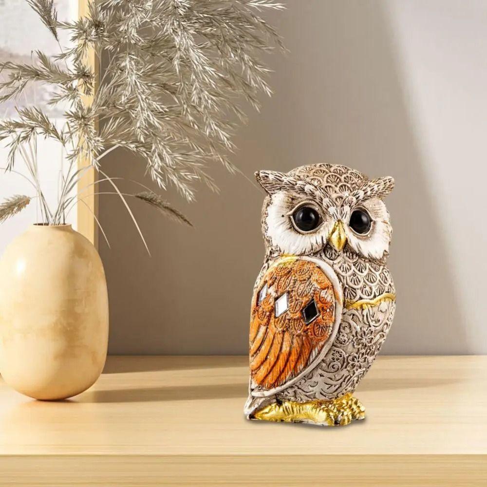 Resin Animal Sculpture Vivid Desktop Ornament Creative Owl Statue  Office