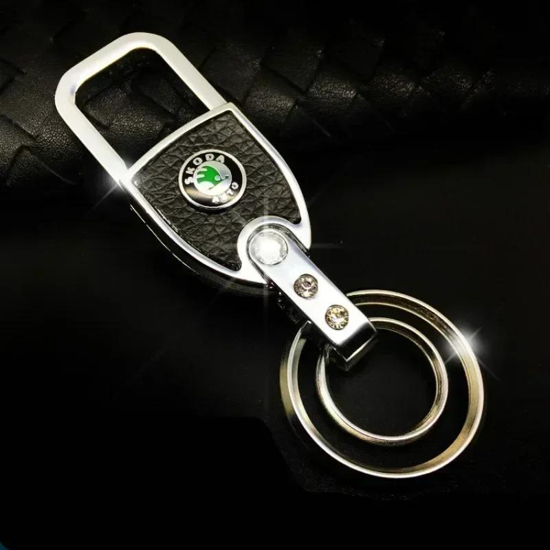 CAPR9 Car Logo Keychain Keyring for Skoda Fabia Superb 2 Kodiak Octavia A7 A4 Rapid Spaceback Kodiaq 1 Yeti Karoq Kamiq Key Ring Chain
