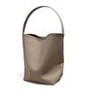 First layer cowhide large bag women's new genuine leather women's bag bucket bag women's versatile commuter large-capacity shoulder bag
