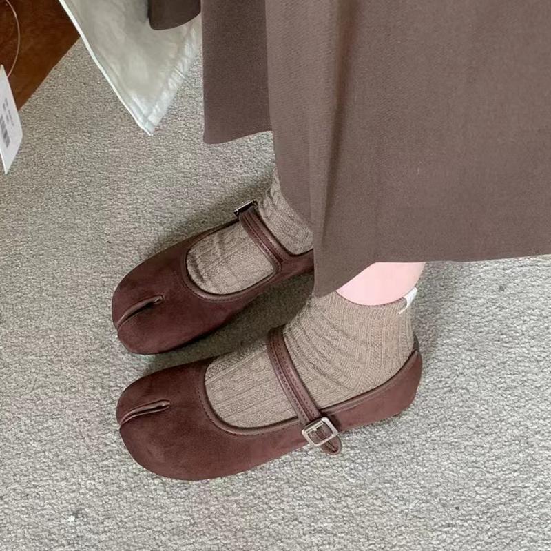 Fashion SUOJIALU 2024 Autumn Women Flat Shoes Fashion Split Toe Slip On Ladies Elegant Baot Shoes Soft Low Heel Outdoor Dress Single Sho