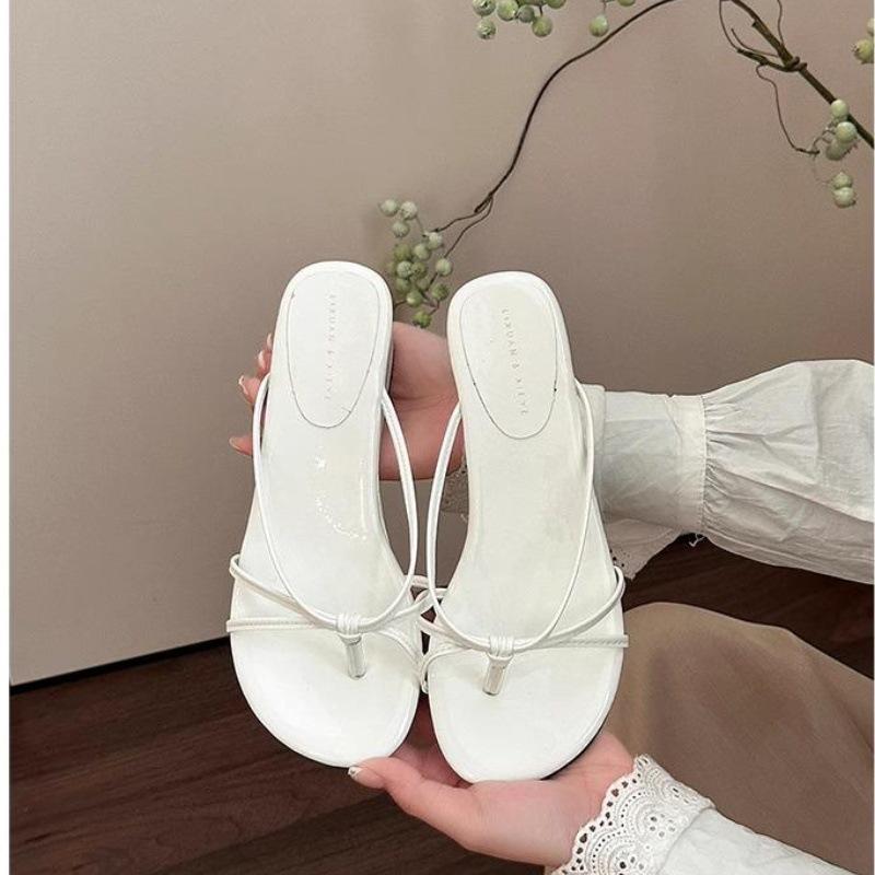 

Wedge heel retro toe slippers women s new summer wear seaside beach French small sandals high heels in 2025 35