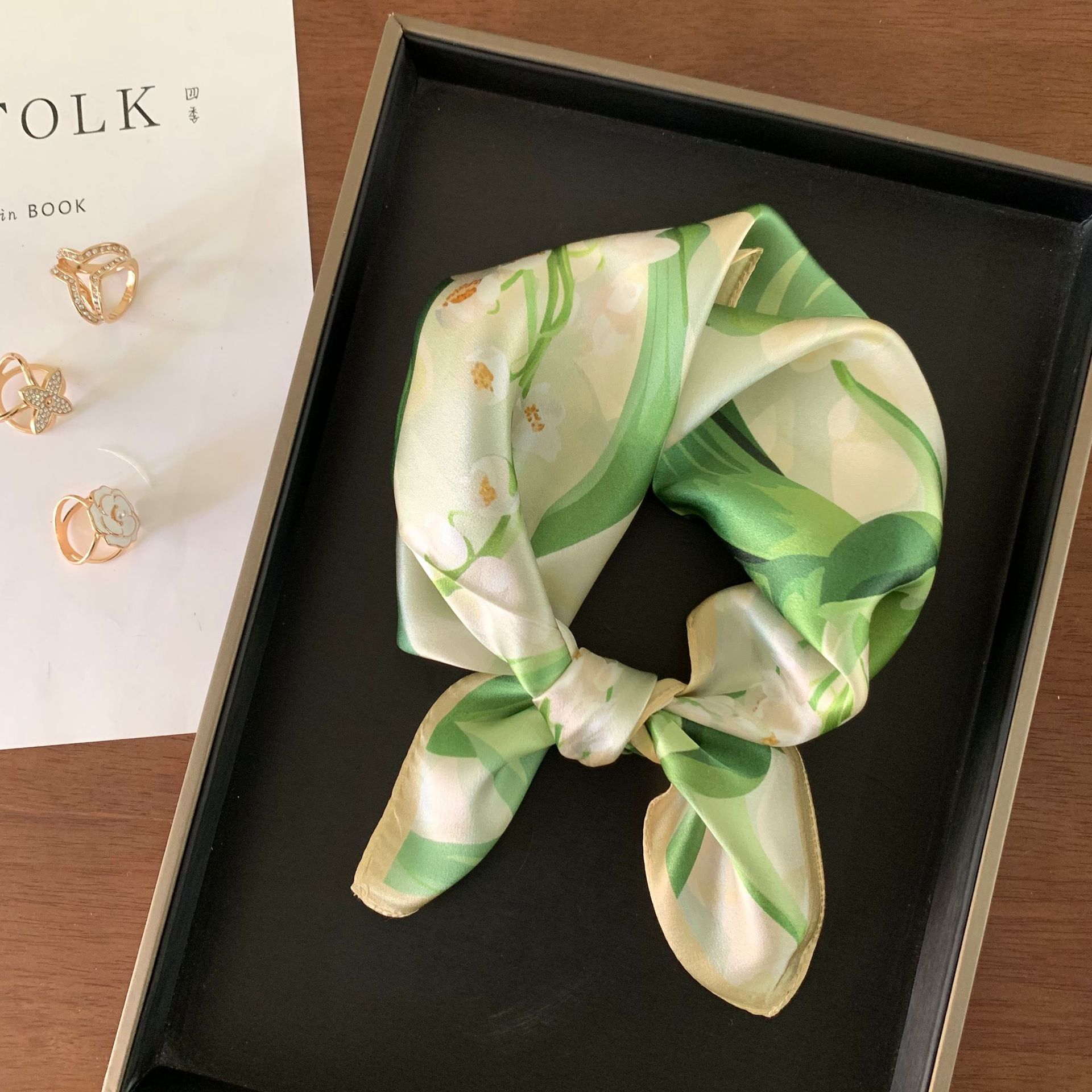 Small square scarf women s spring and autumn scarf versatile classic spring Lanling 100% mulberry silk silk scarf decorative scarf 53-53