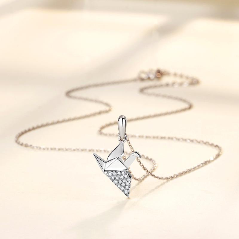 Thousand Paper Crane Pendant Necklace Women'S Fashion Ins Simple Temperament Niche Design Sense Ins Premium Durable