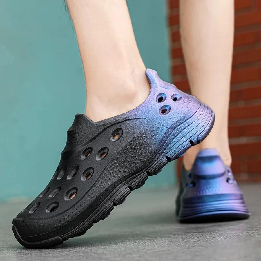 

A Pair of Summer Wear-Resistant Clogs, Casual and Versatile Non-Slip Beach Shoes, Men s Sports Fashionable Men s Shoes slippers 46 чорний