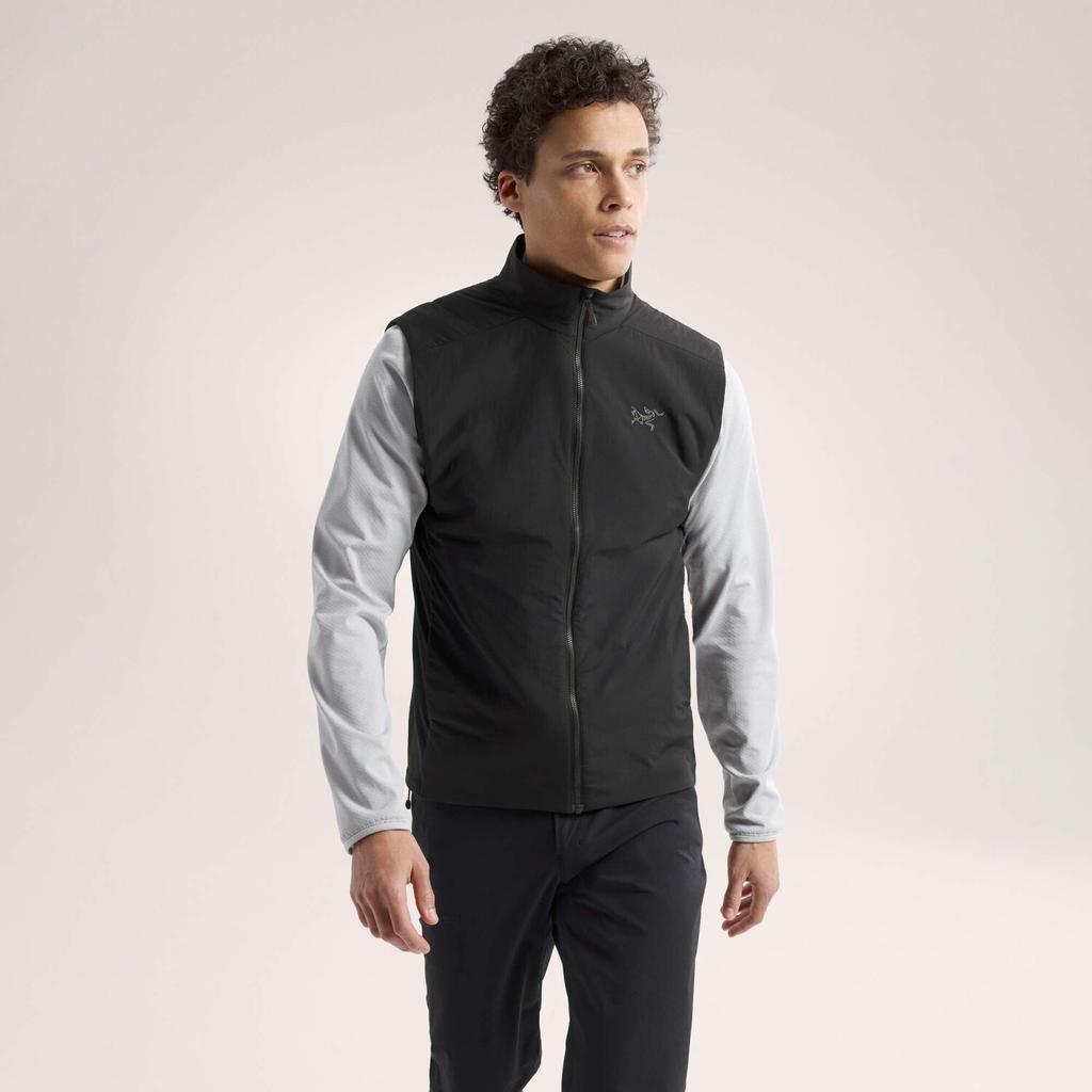 Куртка Arc'teryx Atom Vest черная жилетка из синтетического волокна