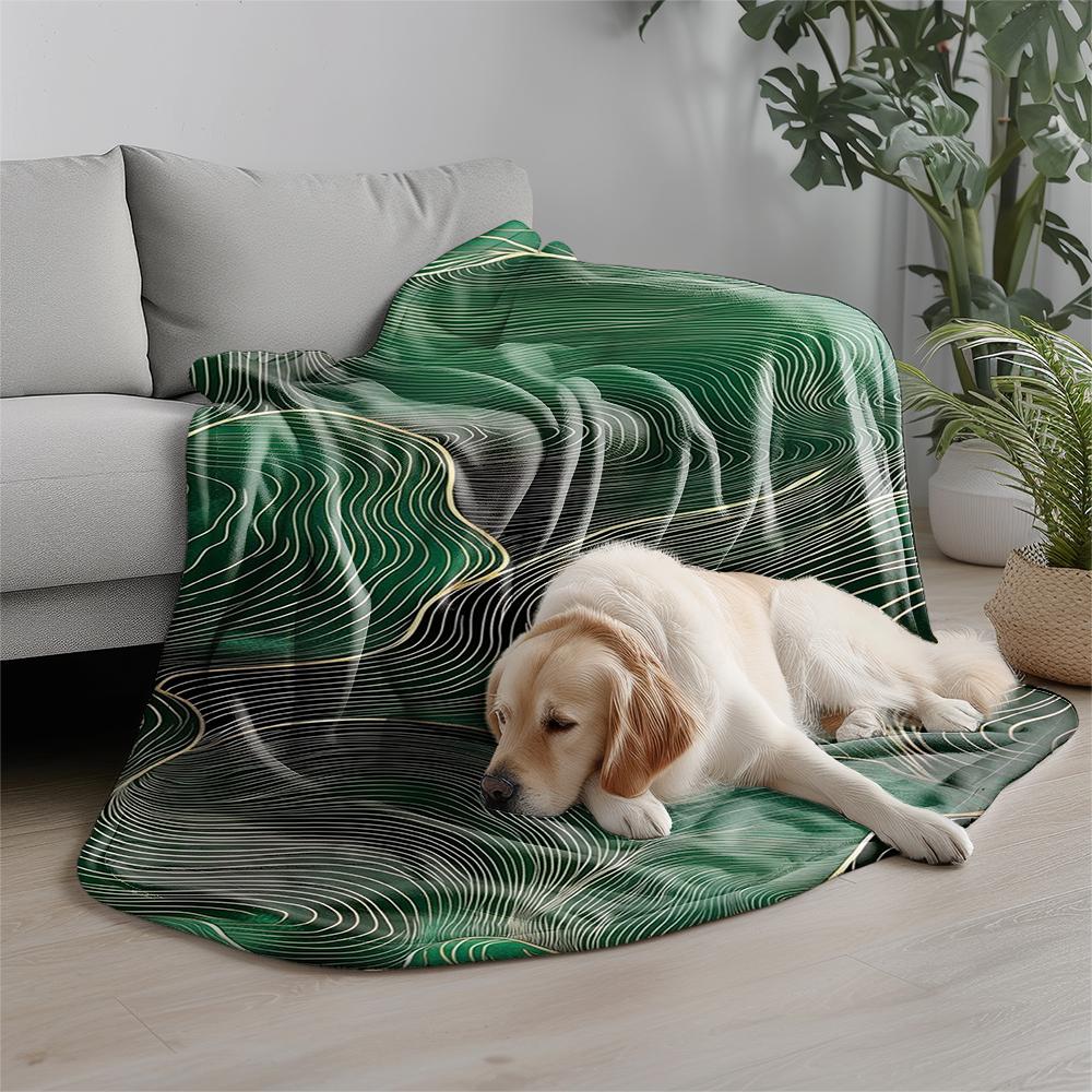 Wavy Pattern Blanket Microfiber Flannel Cover Blanket Bedroom Living Room Sofa Soft And Comfortable Home Decoration