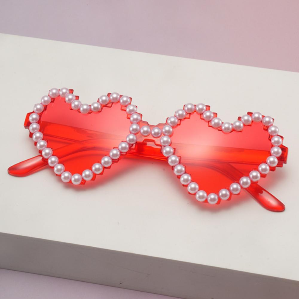 

2026 New Heart Pearl Sunglasses Unisex Fashion Party Glasses UV400 Protection Black Frame Fashionable All-Match Style Other