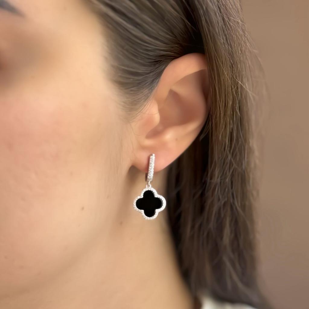 Silberohrringe mit natürlichem Onyx und Zirkonia (60001997)