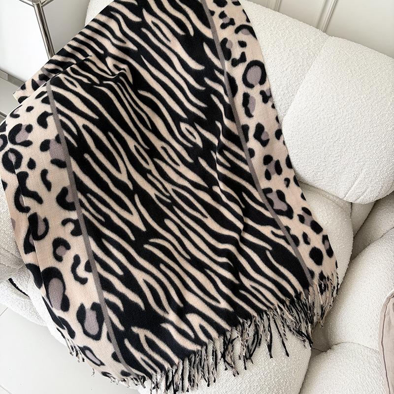 Scarf Female 1116 Autumn and Winter European and American Zebra Pattern Printing Tassel Imitation Cashmere Shawl Warm Scarf Wholesale