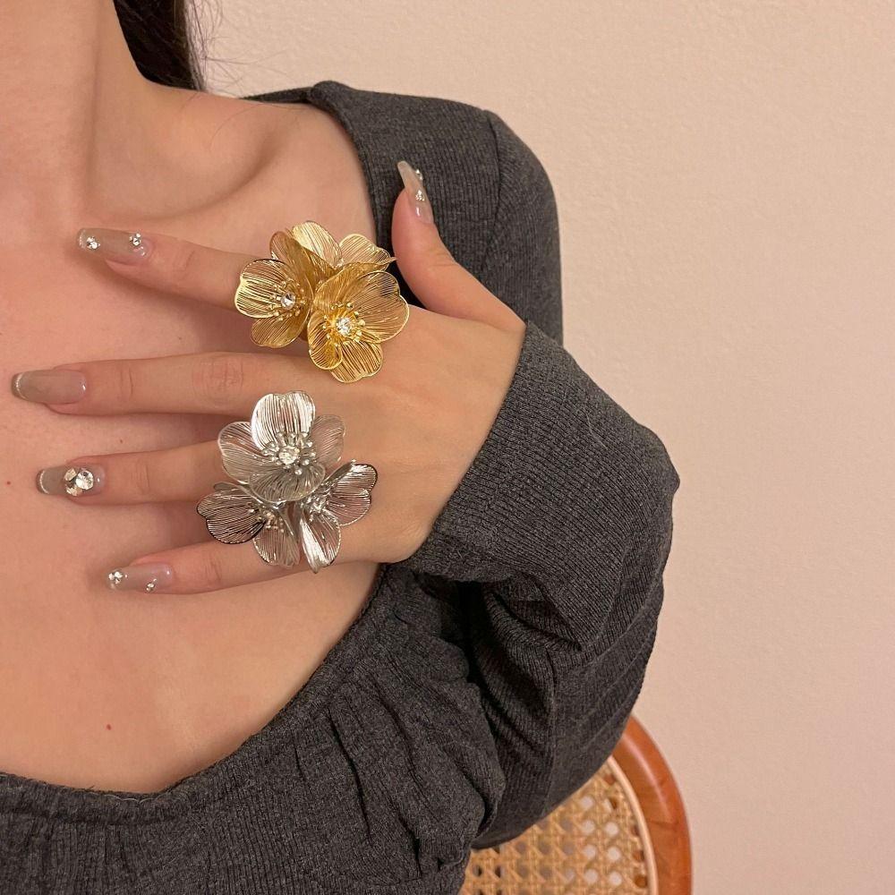 Multi Layered Flowers Irregular Hollow Open Ring Zinc Zinc Alloy Wide Finger Buckle  Women