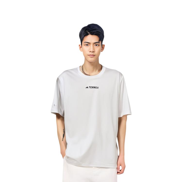 adidas T Shirts Men's White Crew Neck Moderate Straight Fit HM4047