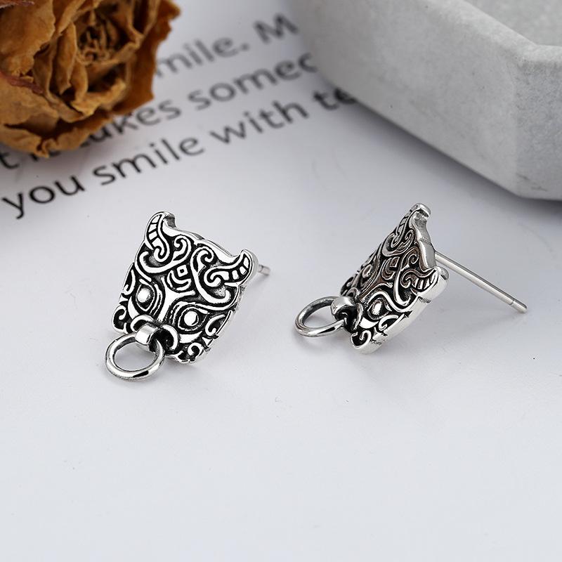 Thai Silver Qiuniu Stud Earrings For Men And Women, Ruffian Handsome Ethnic Style Earrings, Personality Domineering Retro Tremella Decoration