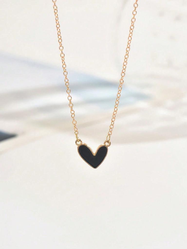 1pc Asymmetrical Golden Heart Pendant Necklace, Fashionable Delicate Minimalist Clavicle Chain, Versatile Design