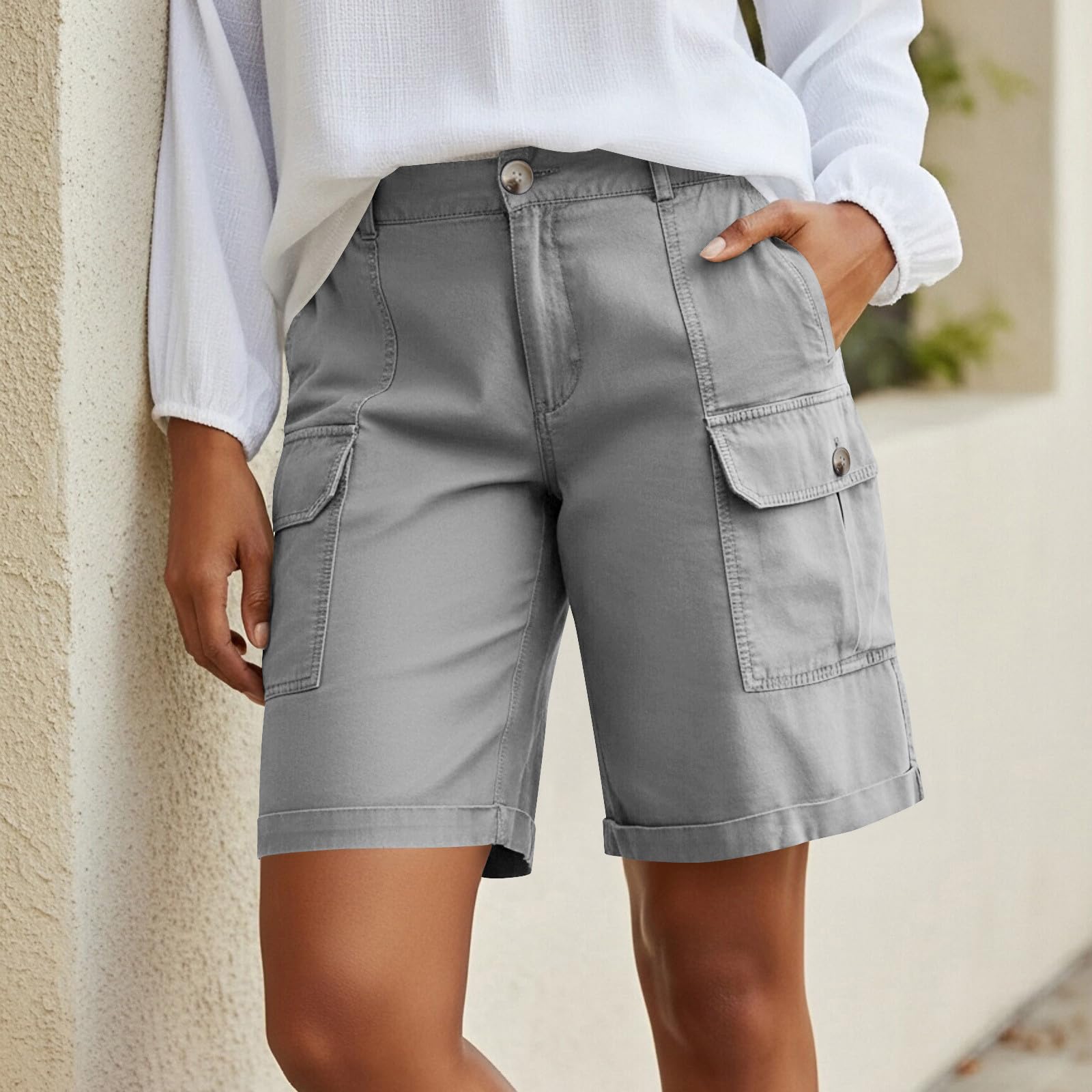 

High Waist Loose Fit Cargo Shorts for Women Wide Leg Knee Length Hiking Shorts with Pockets Casual Outdoor Summer Bottoms M