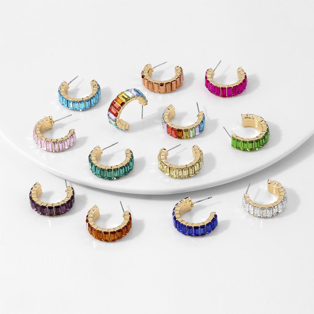 Vibrant Glass Gem Stud Earrings With Modern Geometric Shapes For Daily Wear
