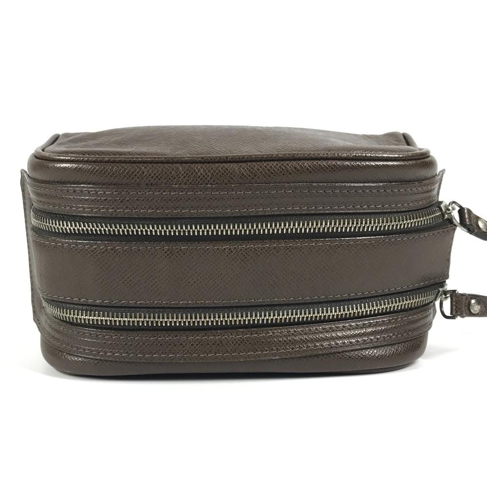 Louis Vuitton M32498 Taiga Trousse Ivan Bag Pouch with handle Clutch Bag