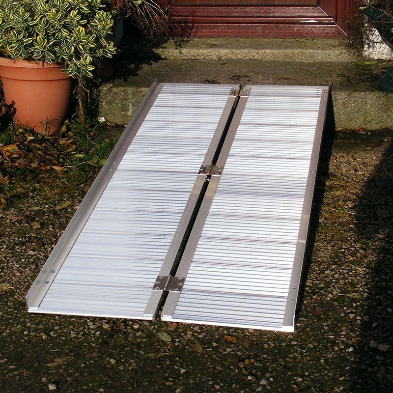 Portable Barrier-Free Access Ramp