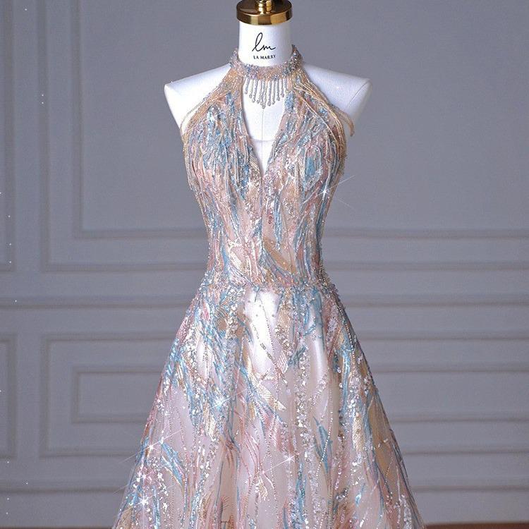 High-End French Halter Neck Evening Gown - 2026 Light Luxury Bridal Banquet Dress