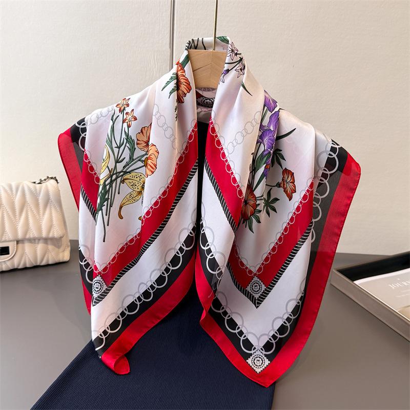 Square Scarf Women‘s Fashion Print Scarf Luxury Imitation Silk Neckerchief Foulard Bandanas Hairbands Wraps For Travel