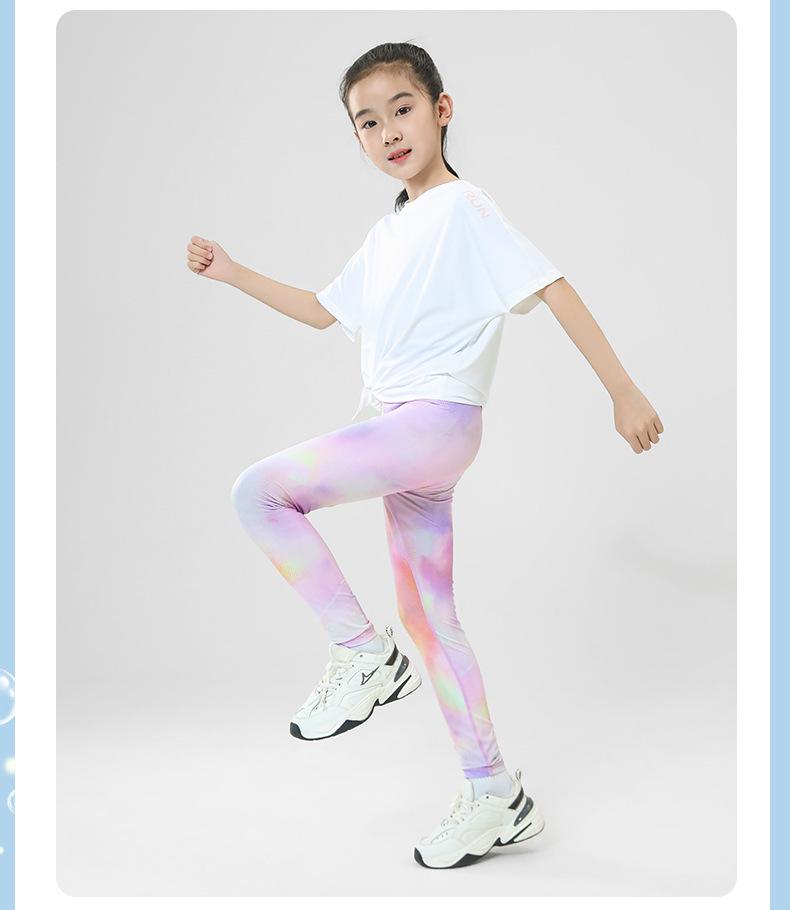 Girls' Lightweight Sun Protection Sports Suit - Short Sleeve Top & Elastic Yoga Shark Pants