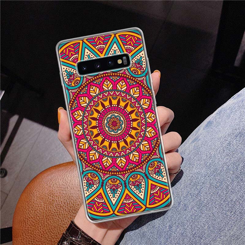 Totem Mandala Colorful Flower Cover Phone Case For Samsung Galaxy S10 Plus S20 FE S21 S22 Ultra S10E S9 S8 + S7 Edge J4 Housing