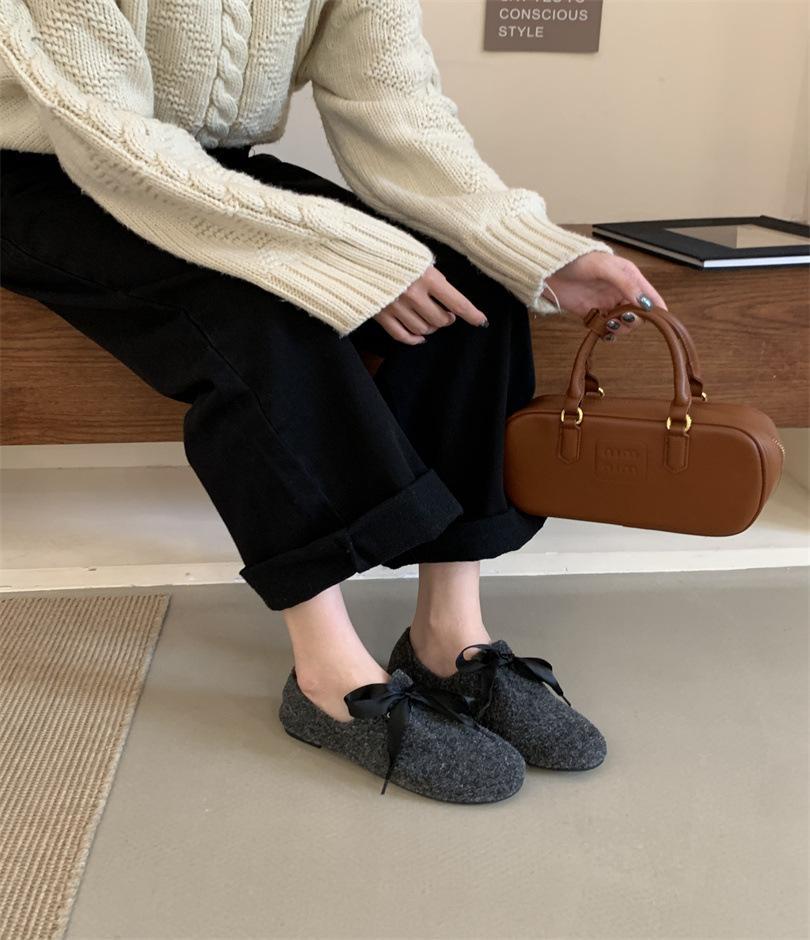 Women's shoes French soft-soled flat-soled single shoes Women's Autumn 2025 new round head one-pedal deep-mouth single shoes